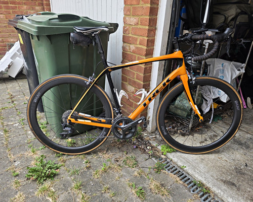 Trek domane series 56cm - series,