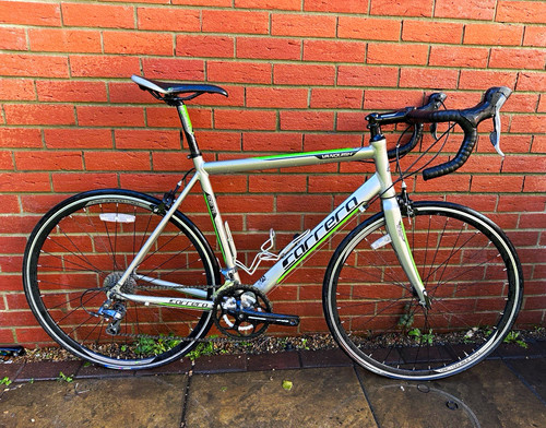 Carrera vanquish road bike - carrera, –
