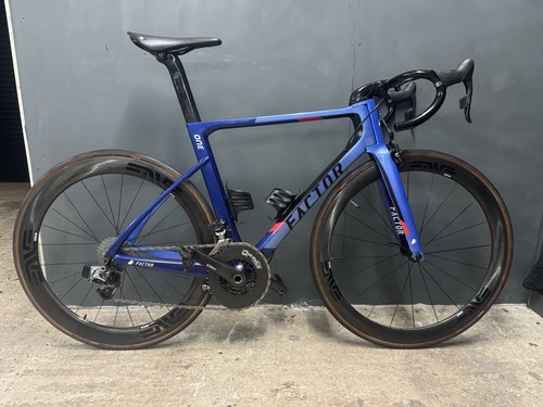 Factor one aero carbon rim - one,