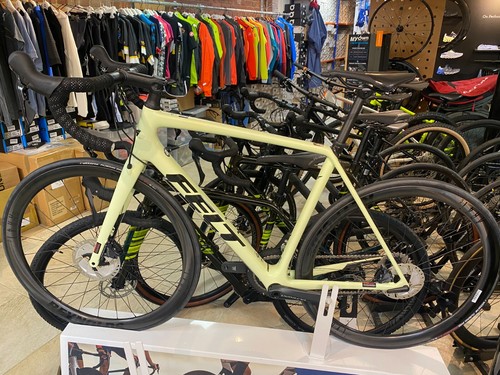 Felt advanced carbon fibre - advanced,