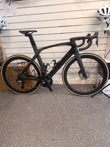 Used carbon trek madone - used,